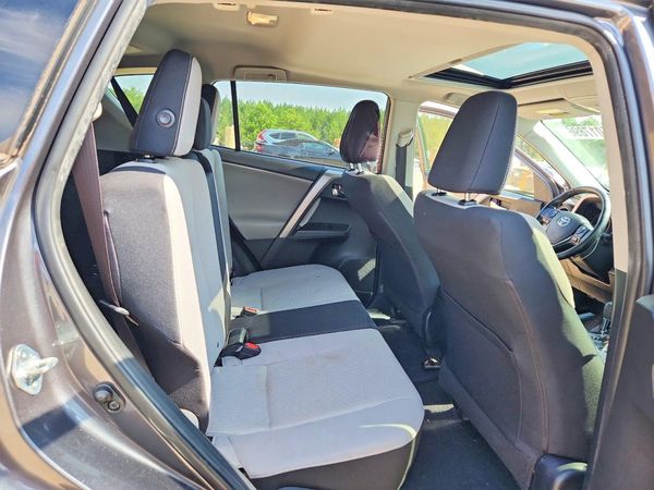 2018 TOYOTA RAV4 Adventure/XLE