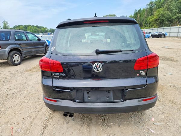 2017 VOLKSWAGEN TIGUAN