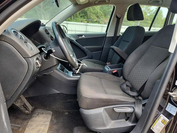 2017 VOLKSWAGEN TIGUAN