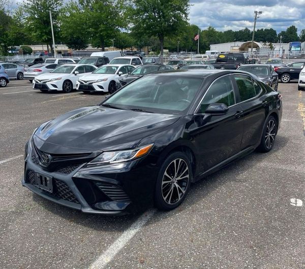 2020 TOYOTA CAMRY