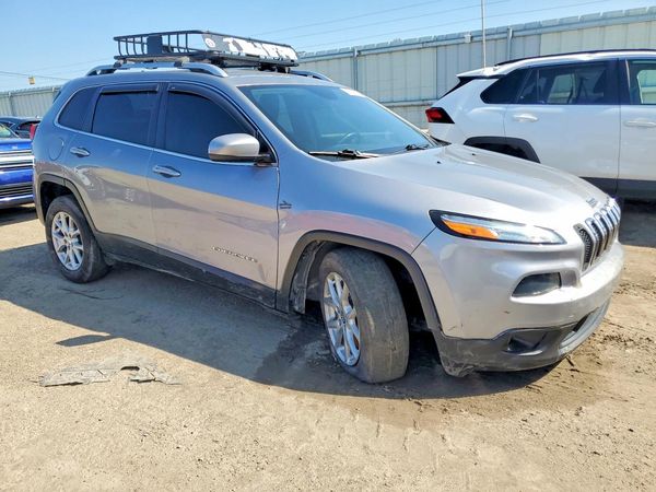 2015 JEEP CHEROKEE Latitude — Passenger 3/4