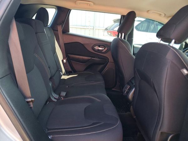 2015 JEEP CHEROKEE Latitude — PSRS