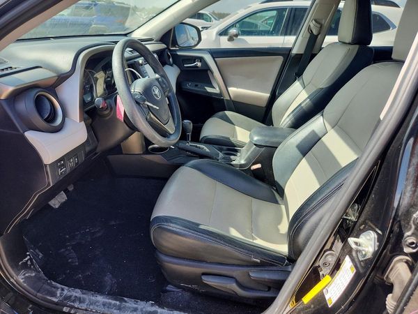 2015 TOYOTA RAV4 XLE (M Grade)