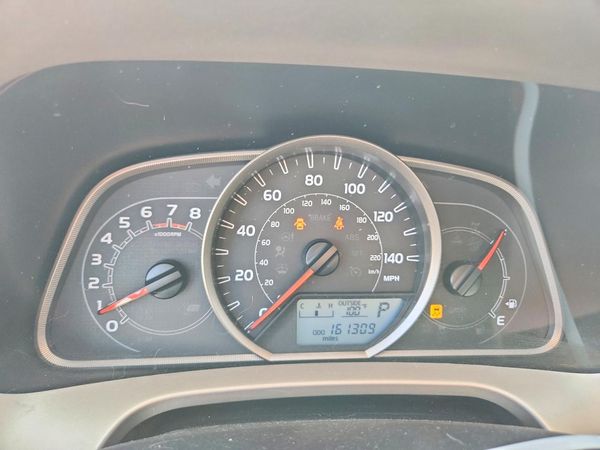 2015 TOYOTA RAV4 XLE (M Grade)