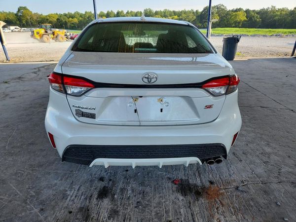 2022 TOYOTA COROLLA