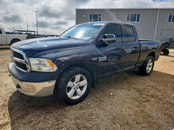 2017 RAM 1500 ST QUAD CAB 4X4