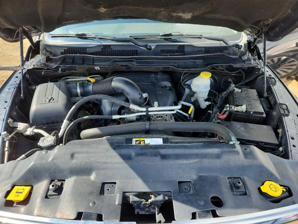 2017 RAM 1500 ST QUAD CAB 4X4