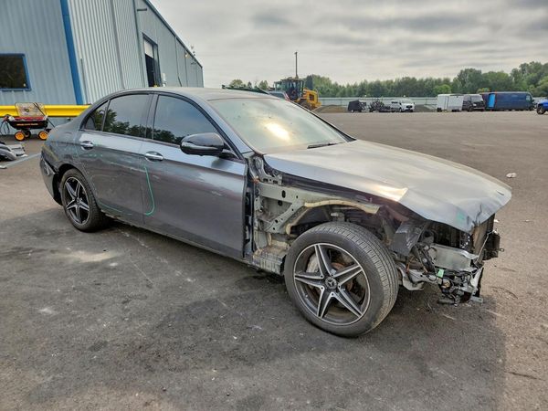 2020 MERCEDES-BENZ E