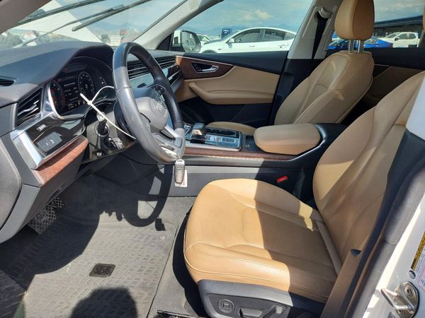 2019 AUDI Q8