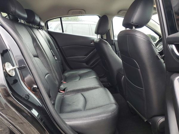 2017 MAZDA 3 Sport