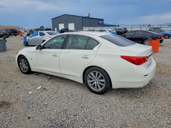 2016 INFINITI Q50