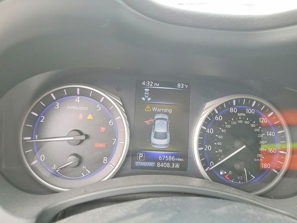 2016 INFINITI Q50