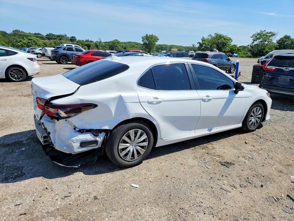 2022 TOYOTA CAMRY