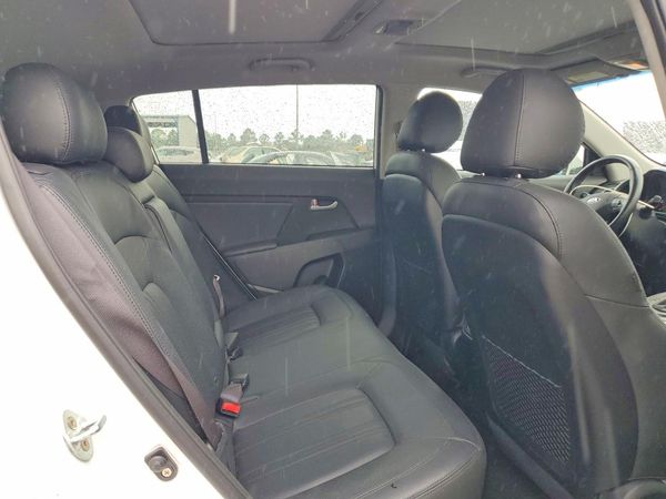 2016 KIA SPORTAGE EX