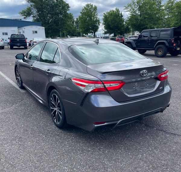 2020 TOYOTA CAMRY