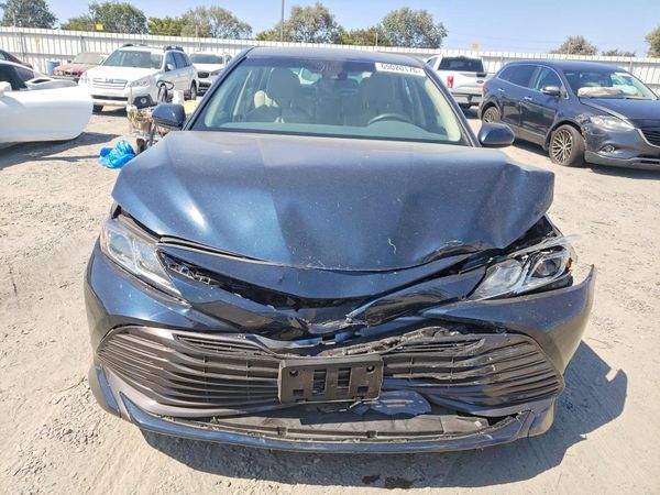 2018 TOYOTA CAMRY L/LE/SE/XLE