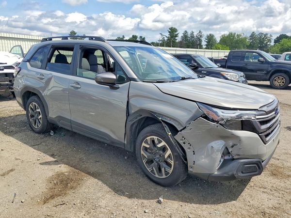 2025 SUBARU FORESTER