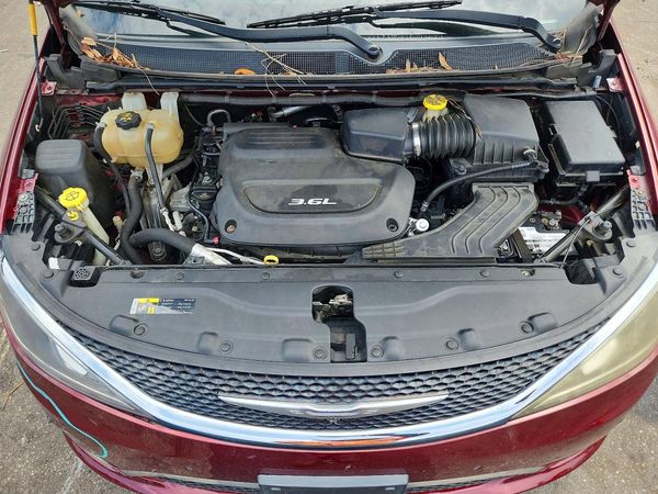 2017 CHRYSLER PACIFICA