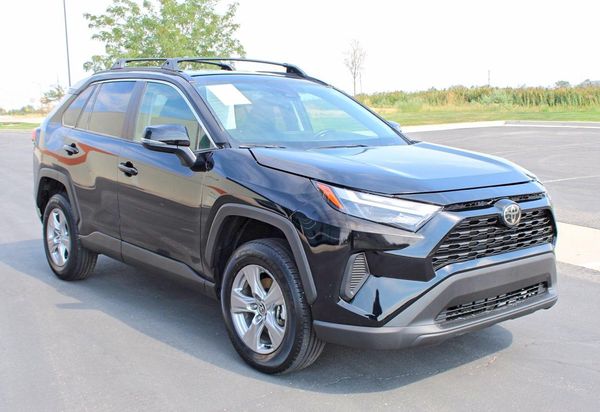 2025 TOYOTA RAV4