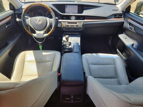 2013 LEXUS ES 350
