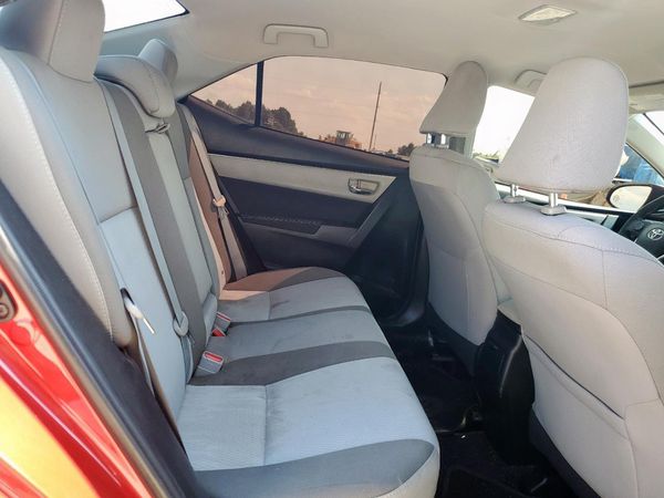 2017 TOYOTA COROLLA