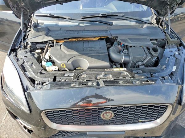 2018 JAGUAR E-PACE