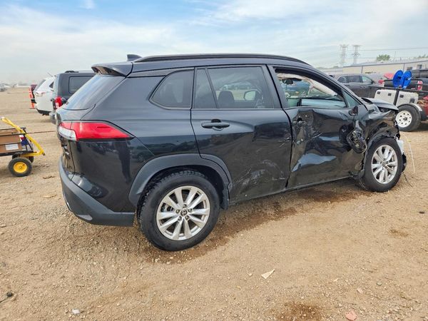 2022 TOYOTA COROLLA CROSS