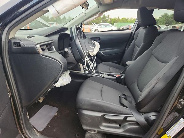 2022 TOYOTA COROLLA CROSS