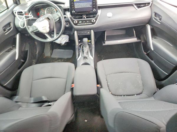 2022 TOYOTA COROLLA CROSS