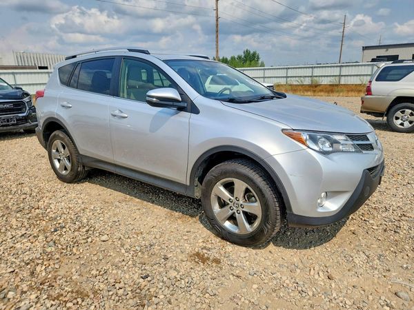 2015 TOYOTA RAV4