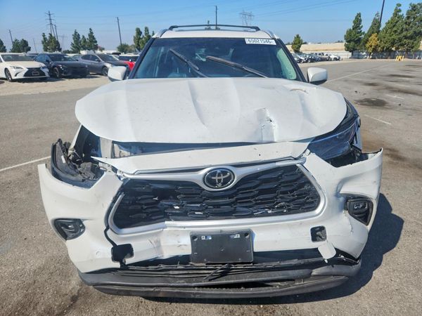 2023 TOYOTA HIGHLANDER