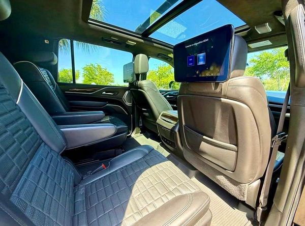 2022 CADILLAC ESCALADE Sport Platinum