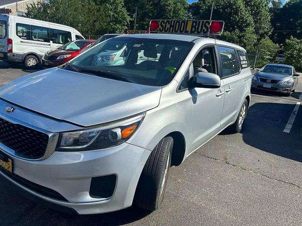 2017 KIA SEDONA L