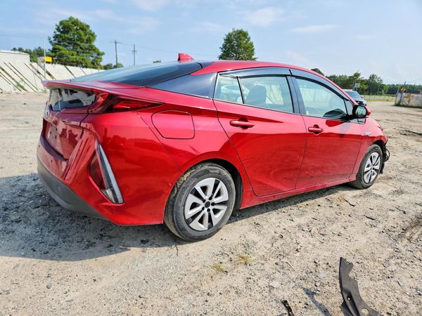 2017 TOYOTA PRIUS Three/Four/Four Adv