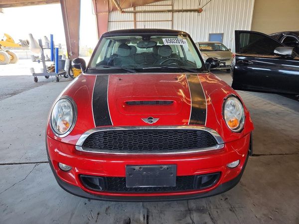 2013 MINI COOPER