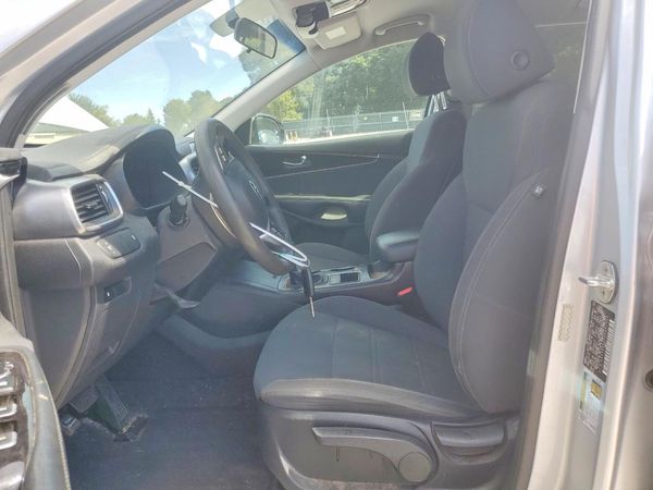 2019 KIA SORENTO L, LX, S