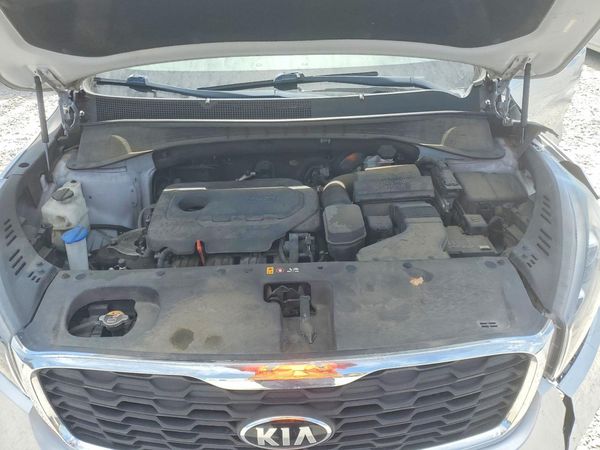 2019 KIA SORENTO L, LX, S