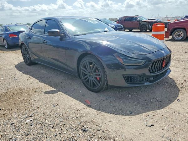 2019 MASERATI GHIBLI