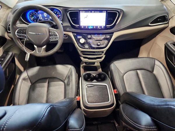 2024 CHRYSLER PACIFICA