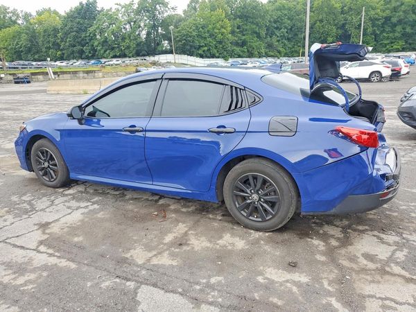 2025 TOYOTA CAMRY