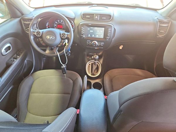 2019 KIA SOUL Base
