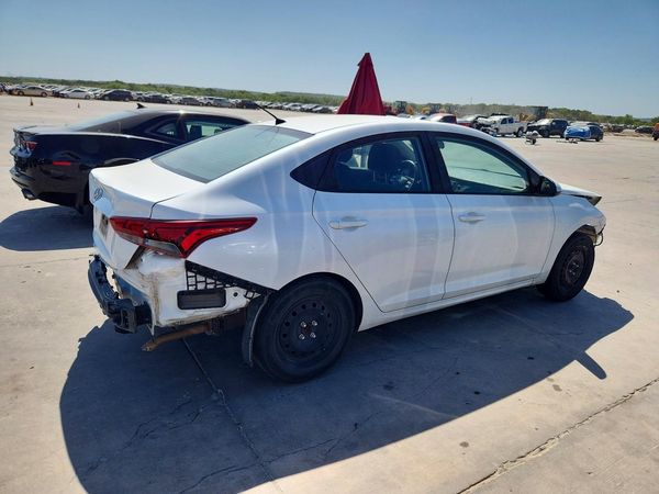 2018 HYUNDAI ACCENT SE and SEL