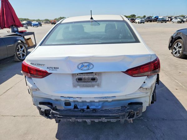 2018 HYUNDAI ACCENT SE and SEL