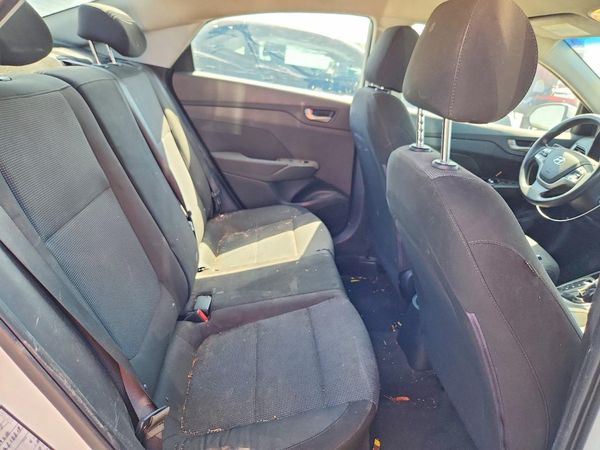 2018 HYUNDAI ACCENT SE and SEL