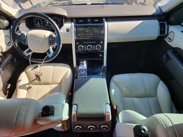 2018 LAND ROVER DISCOVERY