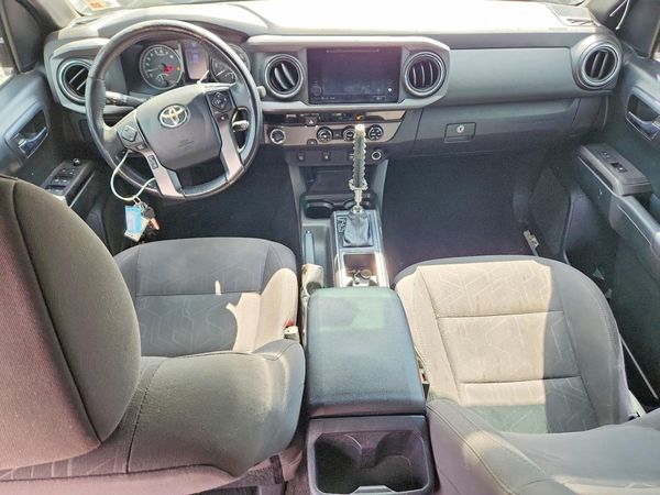 2017 TOYOTA TACOMA