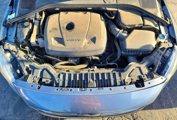 2018 VOLVO S60