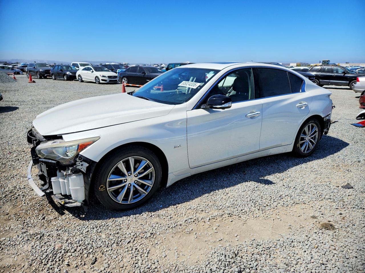 2016 INFINITI Q50