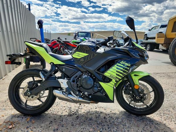 2026 KAWASAKI EX650