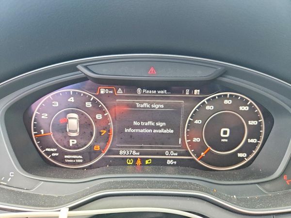 2018 AUDI Q5 quattro Prestige